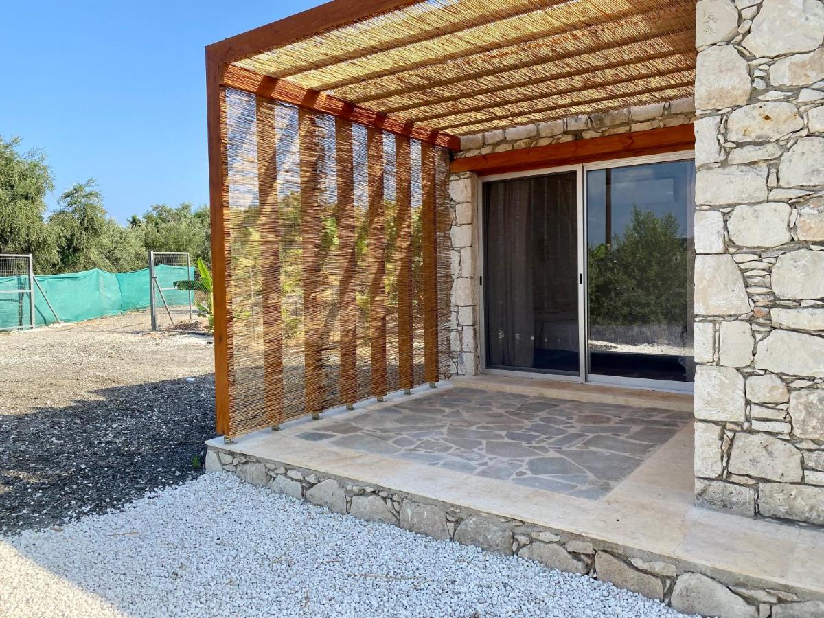 Ammos Luxury Suits And Residences Peyia Extérieur photo